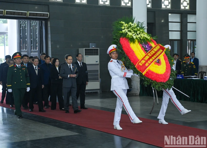 cu-hanh-trong-the-le-tang-dai-tuong-nguyen-quyet-10.jpg