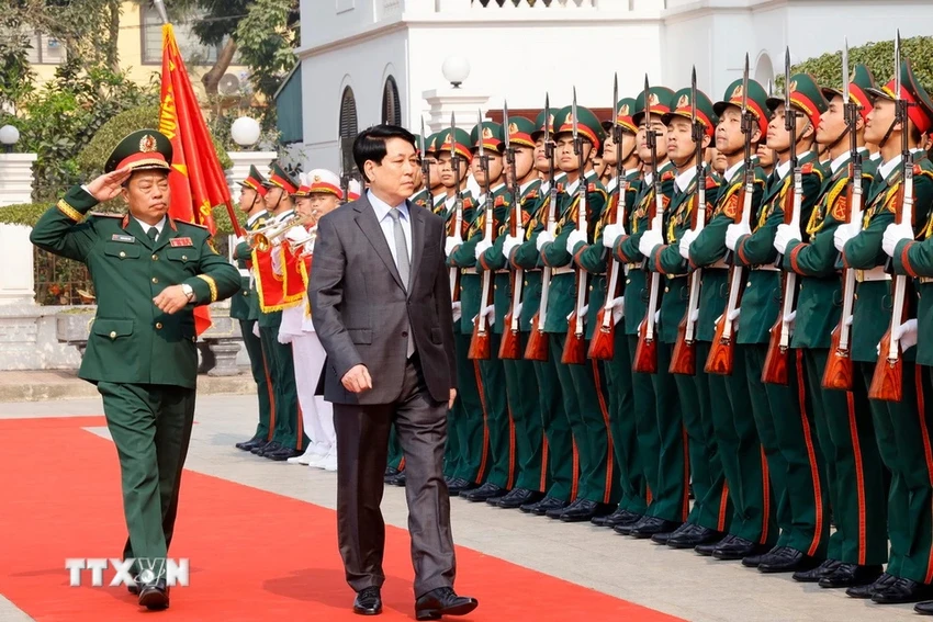 2010-chu-tich-nuoc-chuc-tet-binh-chung-dac-cong-2.jpeg