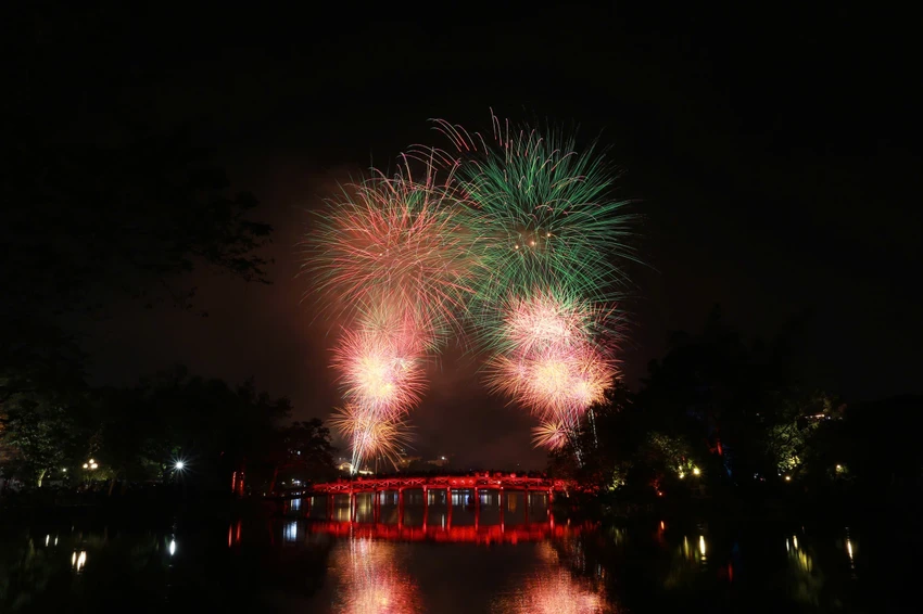 phao-hoa--ha-noi-1.jpg