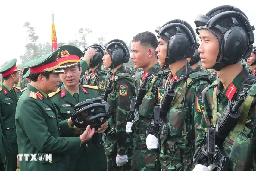 bo-quoc-phong-hop-luyen-dieu-binh-50-nam-thong-nhat-dat-nuoc-9.jpg