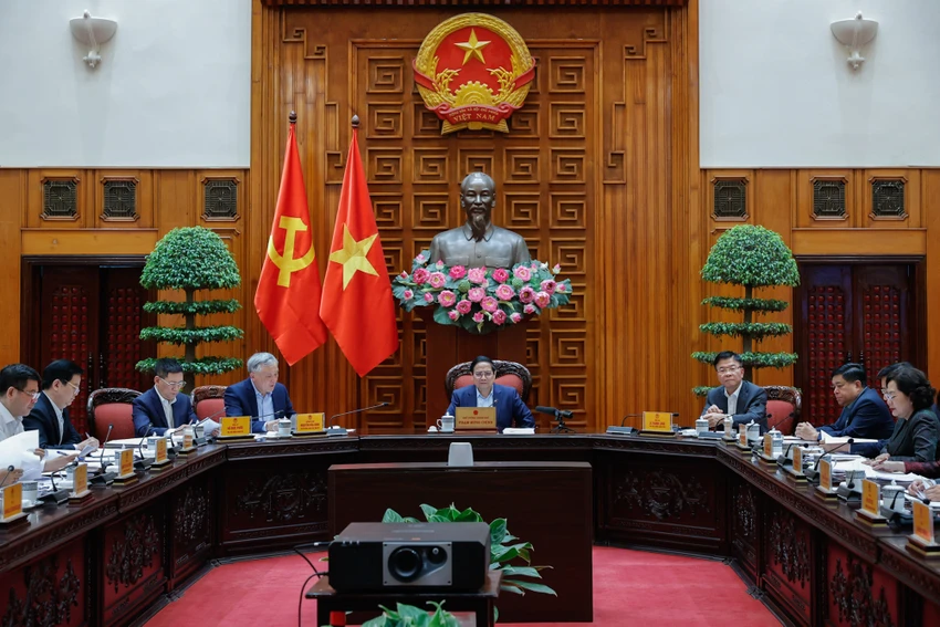 thu-tuong-pham-minh-chinh-tiep-tuc-giao-thiep-de-hoa-ky-tam-hoan-ap-thue-trong-luc-cho-dam-phan.jpg