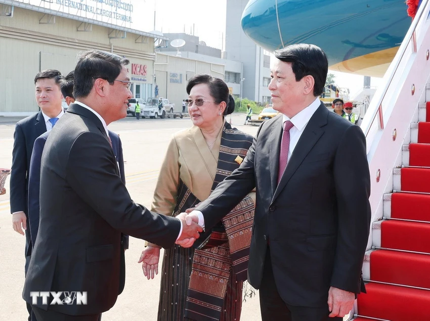 chu-tich-nuoc-luong-cuong-den-vieng-chan-bat-dau-tham-cap-nha-nuoc-toi-lao-6.jpg