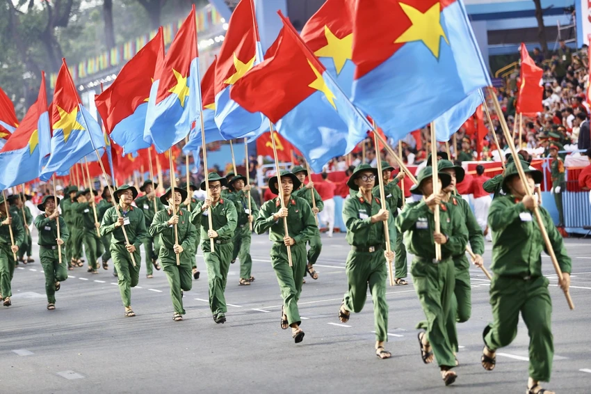 Hoang-giang-tap-2.jpg