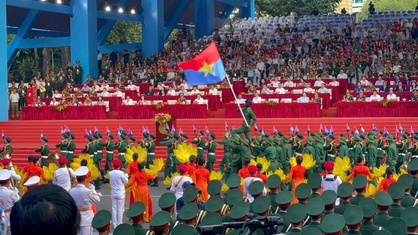 Khai-mac-tong-duyet-le-thoa-12.jpg