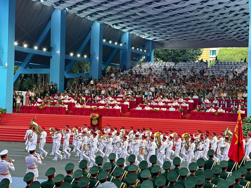 Khai-mac-tong-duyet-le-thoa-4.jpg