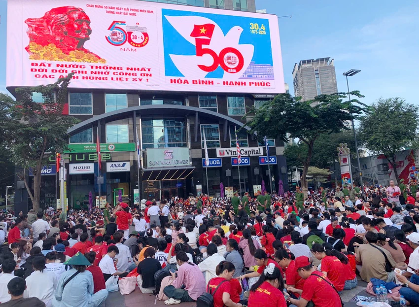 thanh-tuyen-nguyen-hue.jpg