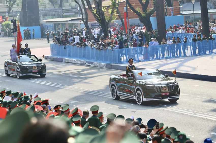 hoang-giang-xe-chi-huy-quan-ky.jpg