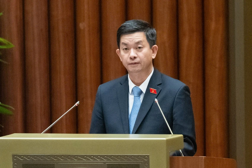 le-quang-tung.jpg