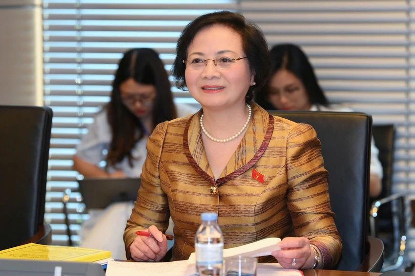 Bộ trưởng Phạm Thị Thanh Trà: Dứt khóa xóa bỏ tư duy biên chế suốt đời, có vào là không có ra