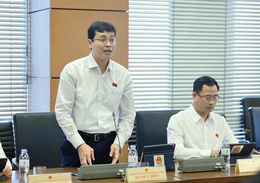to-chuc-cong-viec-phan-cap-cho-chu-tich-pho-chu-tich-cap-xa-ra-sao-sau-sap-xep-do-duc-hien.jpg