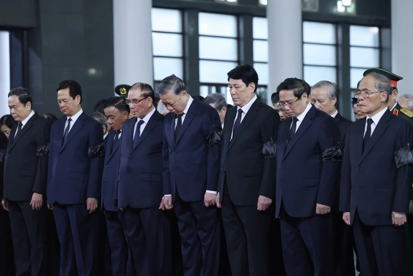 le-quoc-tang-nguyen-chu-tich-nuoc-tran-duc-luong.jpg