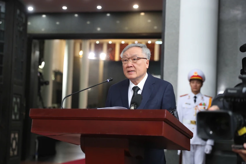 le-quoc-tang-nguyen-chu-tich-nuoc-tran-duc-luong-6.jpg