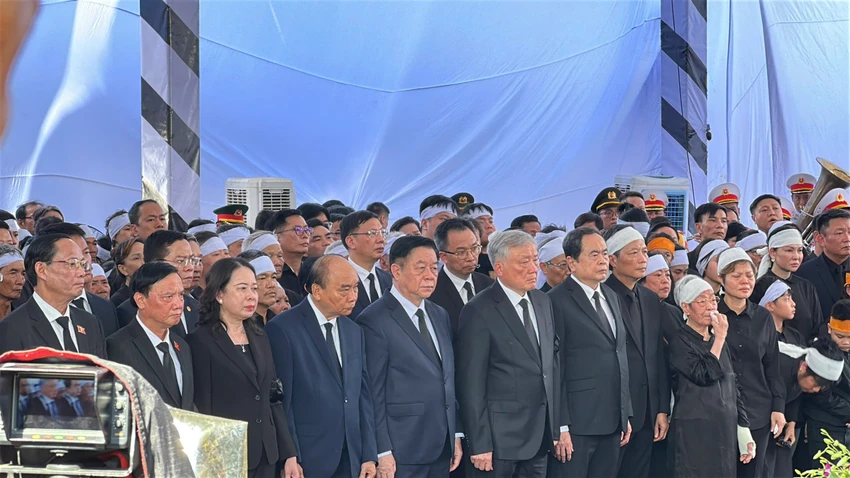nguyen-chu-tich-nuoc-tran-duc-luong-1.jpg