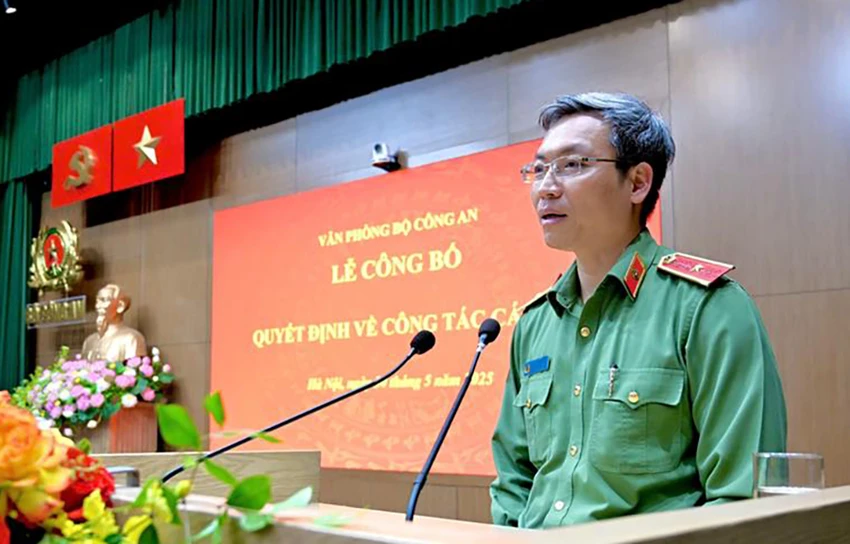 thieu-tuong-hoang-anh-tuyen-duoc-dieu-dong-sang-ban-nghien-cuu-chuyen-de-nguyen-huu-toan.jpg