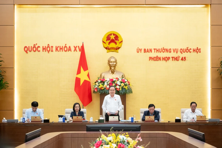 thuong-vu-quoc-hoi-xem-xet-cho-y-kien-ve-de-an-sap-xep-don-vi-hanh-chinh-cap-tinh.jpg