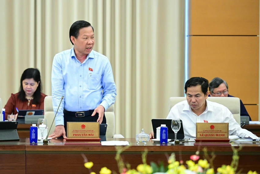 bo-truong-pham-thi-thanh-tra-noi-ve-thoi-khac-lich-su-cua-cuoc-cach-mang-tinh-gon-bo-may-phan-van-mai.jpg