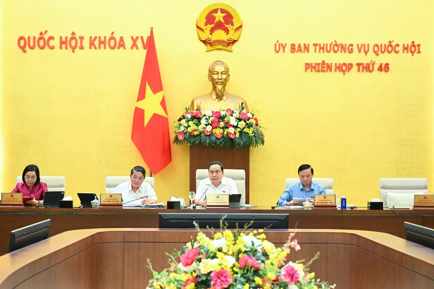 de-xuat-khong-han-che-doanh-nghiep-co-von-nha-nuoc-dau-tu-bat-dong-san.jpg