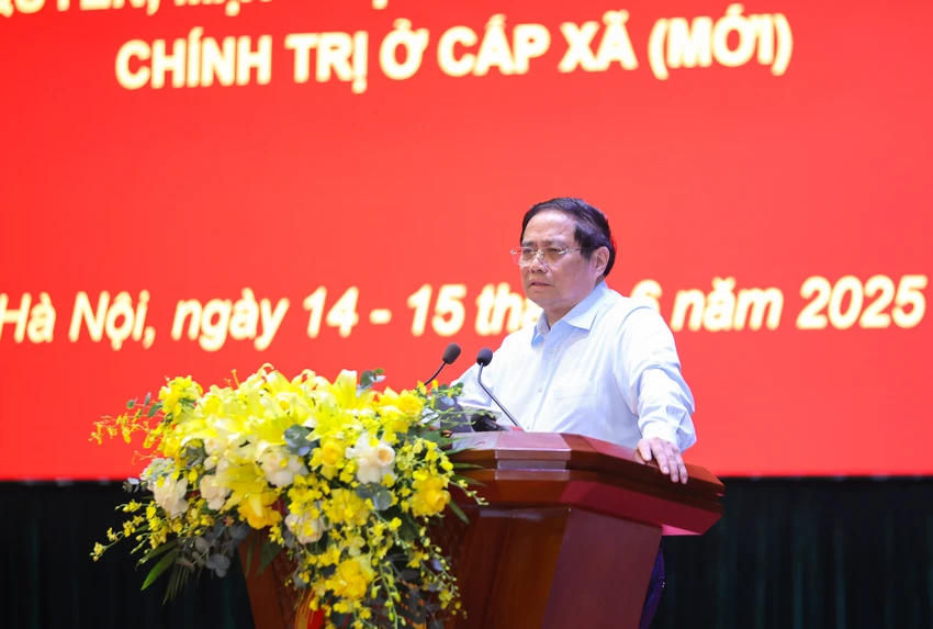 thu-tuong-pham-minh-chinh-63-hay-34-tinh-thanh-deu-la-que-huong-dat-nuoc.jpg