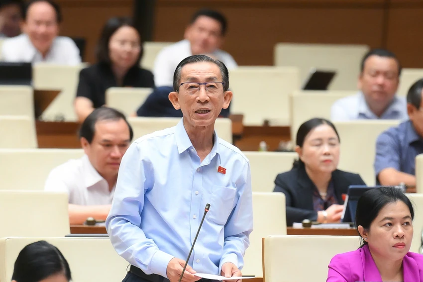 bo-truong-nguyen-van-thang-noi-ve-uu-tien-cua-bo-tai-chinh-va-bo-kh-dt-khi-sap-nhap-tran-hoang-ngan.jpg