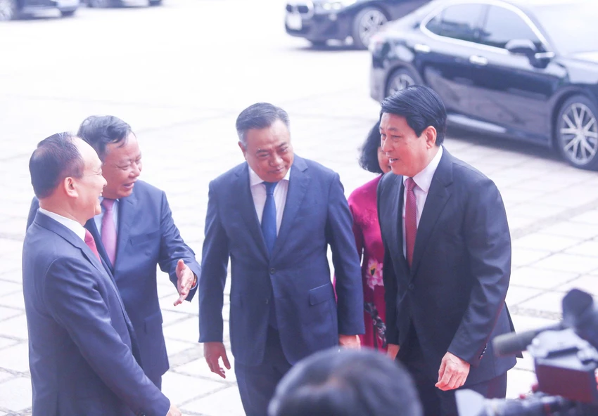chu-tich-nuoc-luong-cuong.jpg