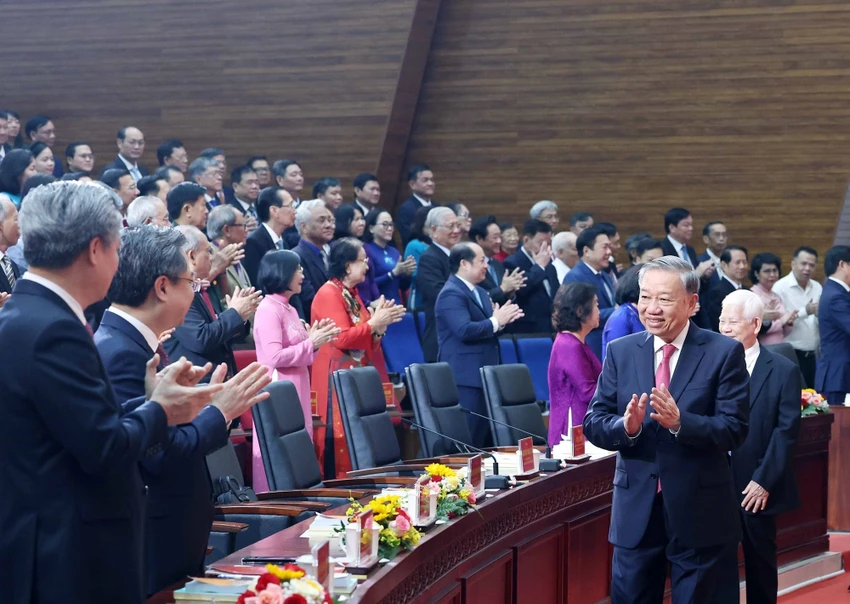 tong-bi-thu-to-lam-9.jpg