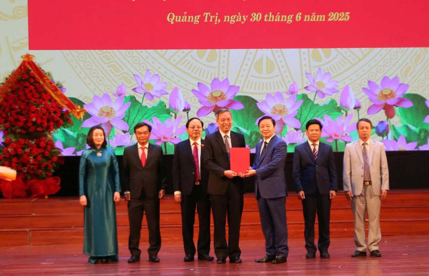 tran-hong-ha.jpg