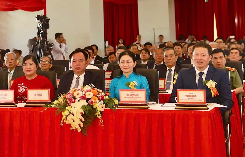 vu-hong-van.jpg
