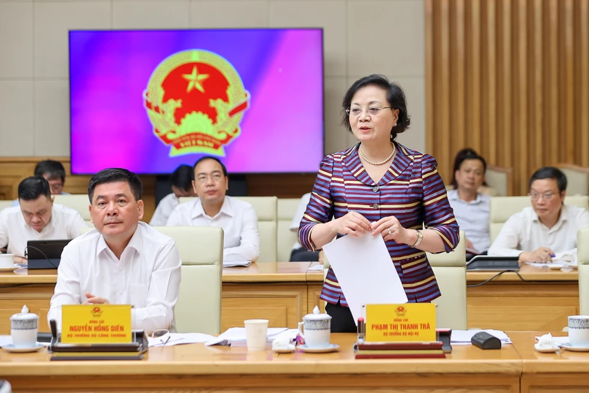 sau-1-thang-sap-xep-lai-giang-son-bo-may-van-hanh-co-ban-thong-suot-chinh-quyen-dia-phuong-2-cap.jpg