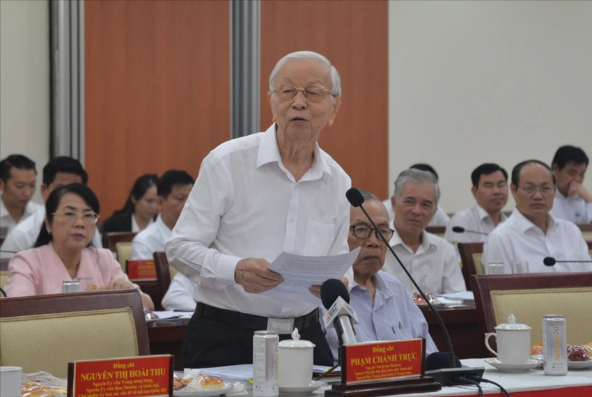 xay-dung-ha-tang-van-kien-dai-hoi-tphcm (1).JPG