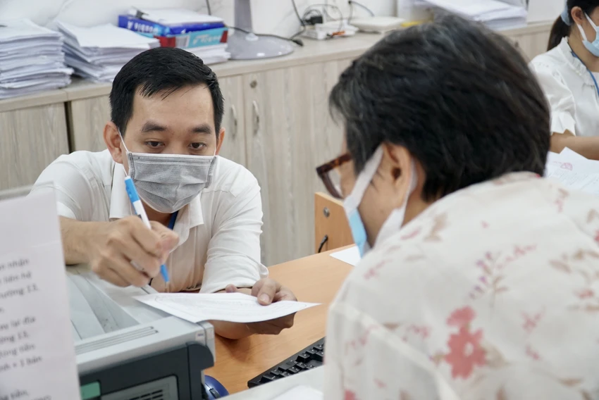 Sàng lọc, giải quyết dứt điểm việc chi trả chế độ cho cán bộ ảnh hưởng do sắp xếp bộ máy BỘ NỘI VỤ