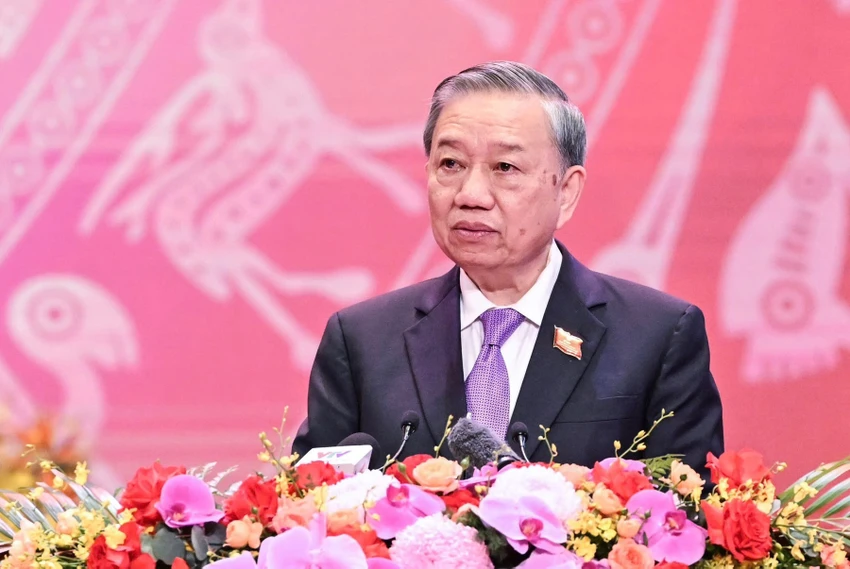tong-bi-thu-chinh-phu-cac-thoi-ky-da-ben-bi-dap-nen-cho-su-chuyen-minh-cua-dat-nuoc-5tong-bi-thu-chinh-phu-cac-thoi-ky-da-ben-bi-dap-nen-cho-su-chuyen-minh-cua-dat-nuoc-6.jpg