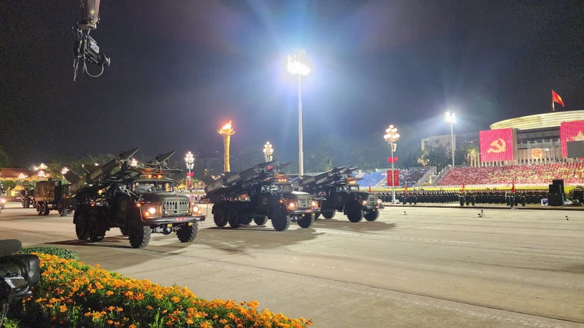 7-khoi-xe-tang-thiet-giap.jpg