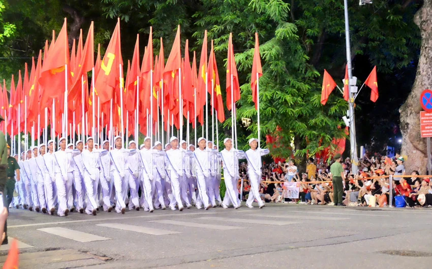 khoi-hong-ky-qua-trang-tien.jpg