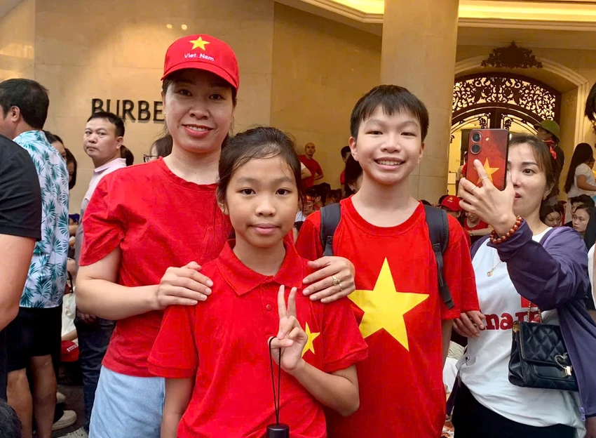 le-thuy-hang-thanh-tu-a80.jpg