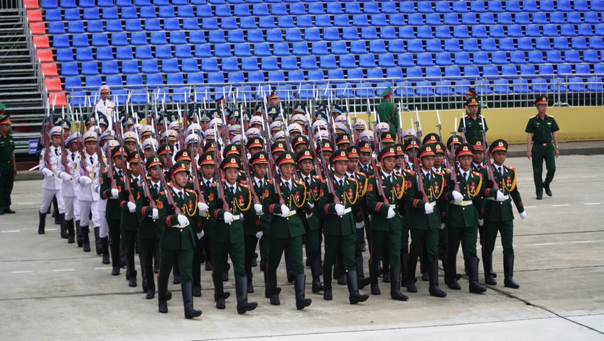 tap-luyen-trươc-gio-G-5.jpg