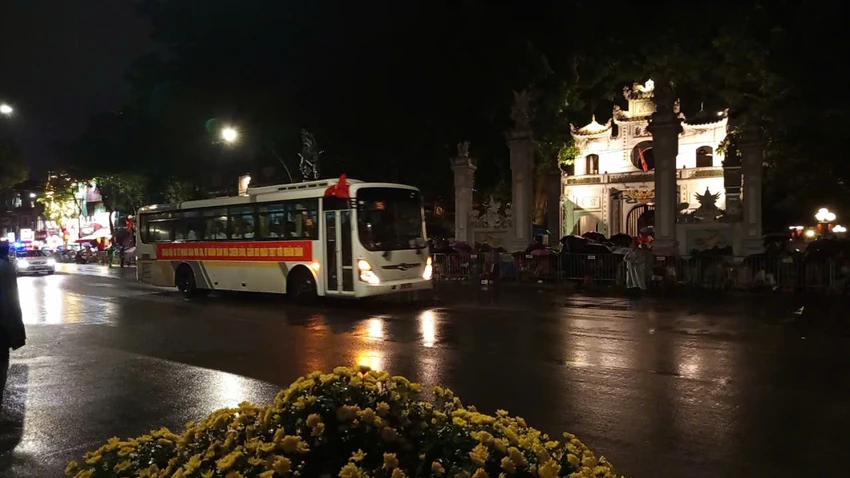 A80-Ngay-30-8-le-dieu-binh-dieu-hanh-phi-hung-2.jpg