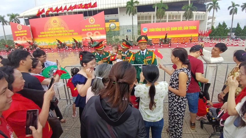 A80-Ngay-30-8-le-dieu-binh-dieu-hanh-BA-DINH.jpg