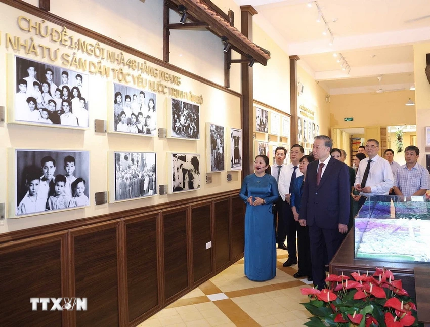tong-bi-thu-to-lam-dang-huong-tai-noi-chu-tich-ho-chi-minh-viet-tuyen-ngon-doc-lap-3.jpg