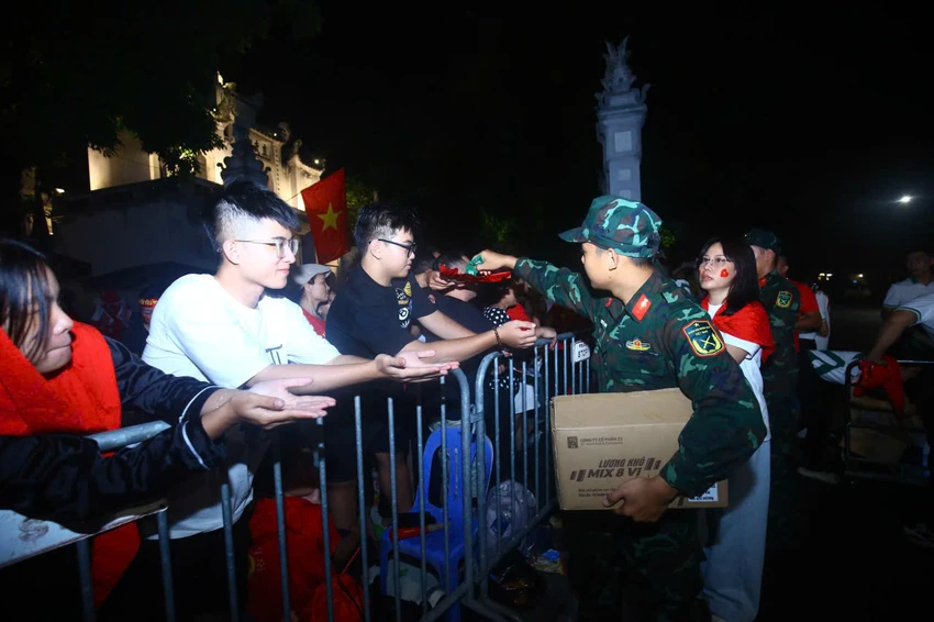 A80-dai-le-dieu-binh-dieu-hanh-PHI-HUNG-LUONG-KHO-3.jpg