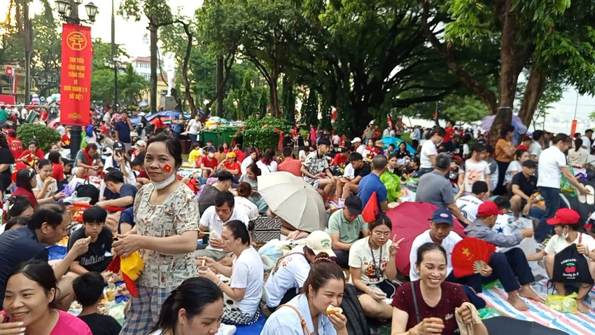 A80-dai-le-dieu-binh-dieu-hanh-phi-hung1-2.jpg