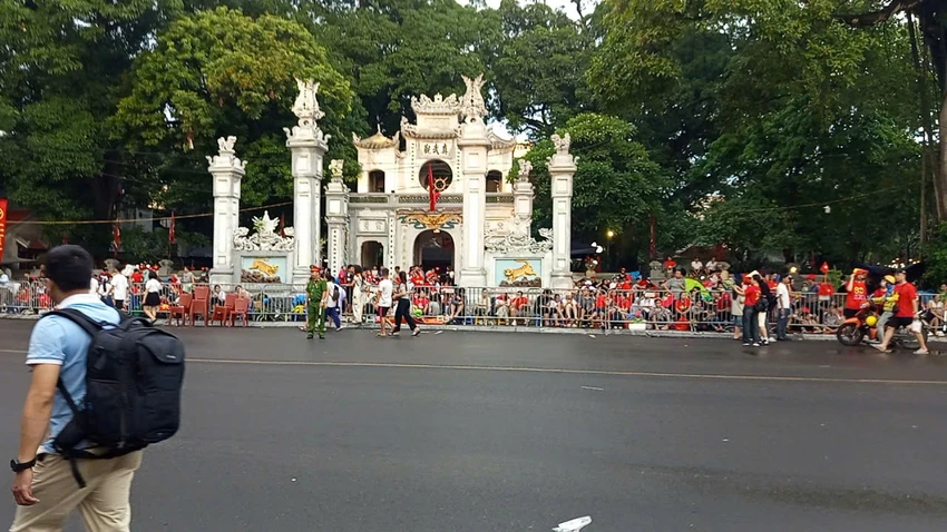 A80-dai-le-dieu-binh-dieu-hanh-phi-hung1-7.jpg