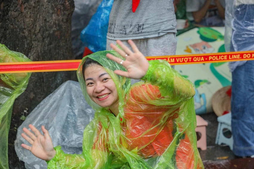 A80-dai-le-dieu-binh-dieu-hanh-tien-oanh-trang-thi-ba-trieu-hai-ba-trung-20.jpg