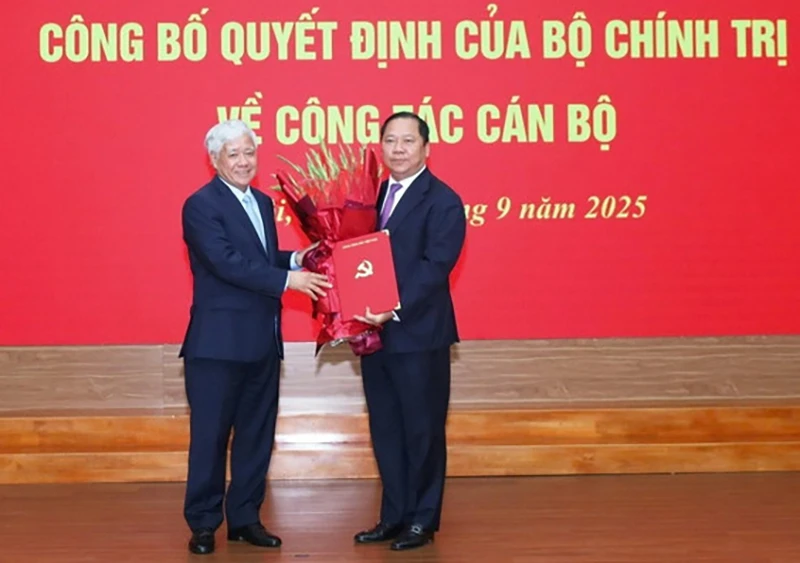 ong-nguyen-phi-long.jpg
