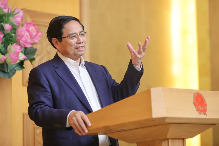 sap-xep-lai-doi-ngu-giai-toa-ap-luc-cho-can-bo-co-so-thu-tuong-pham-minh-chinh-1.jpg