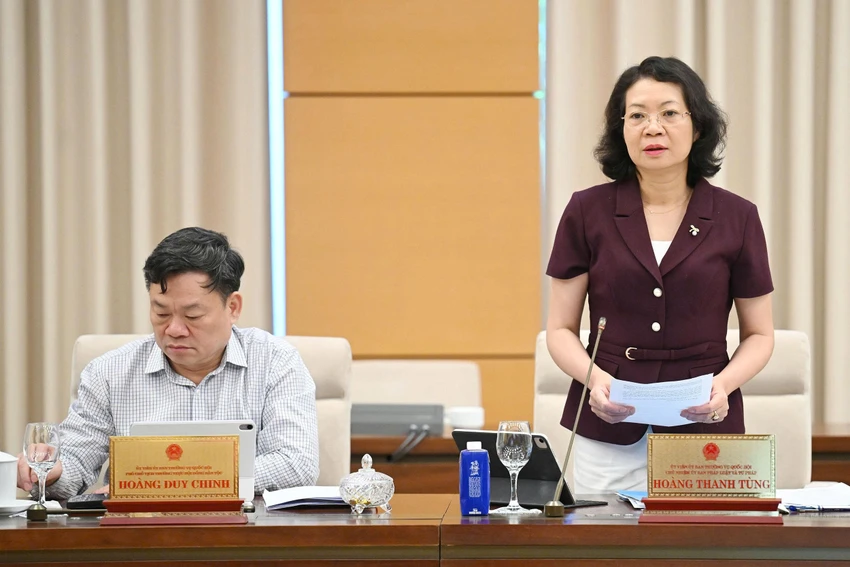 pho-cn-Mai-Thi-Phuong-Hoa.jpg