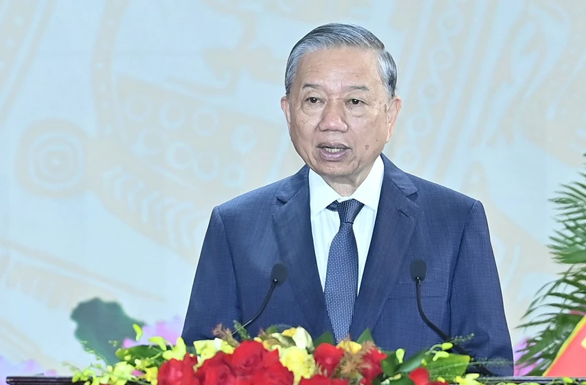 tong-bi-thu-to-lam-uu-tien-che-tao-san-xuat-vu-khi-khi-tai-hien-dai-3.jpg