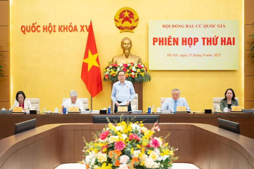 xay-dung-phuong-huong-nhan-su-dai-bieu-quoc-hoi-chuyen-trach-khoa-moi-cho-y-kien-vao-thang-11.jpg