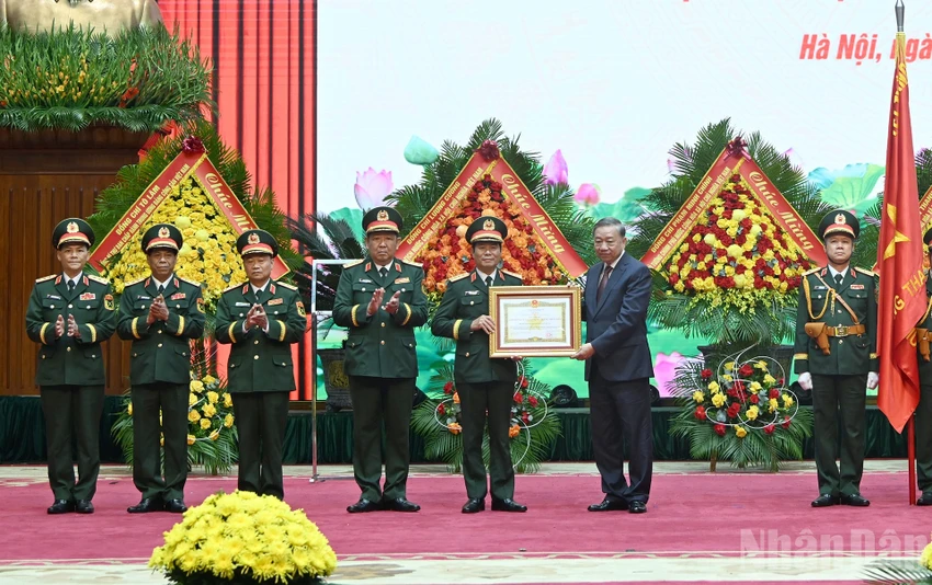 tong-bi-thu-to-lam-bo-tong-tham-muu.jpg