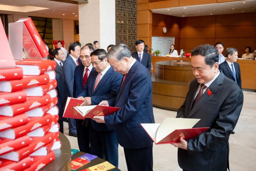 tong-bi-thu-chi-ra-2-yeu-cau-4-cong-viec-trong-tam-cap-bach-voi-dang-bo-quoc-hoi-5.jpg