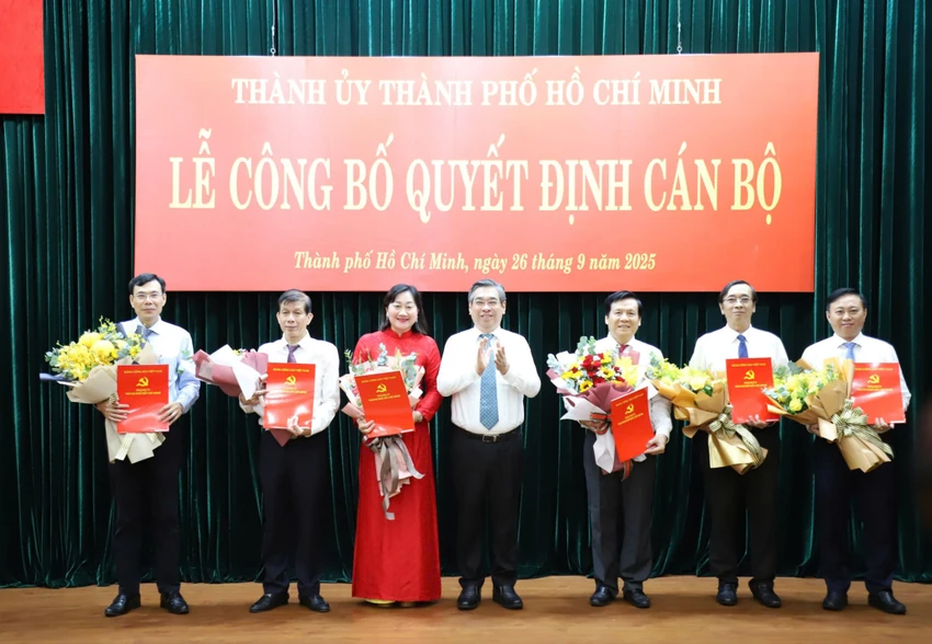 Nhan-su-bao-sai-gon-giai-phong-dung-phuong-1.jpg